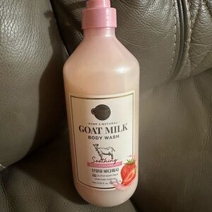 Goat Milk Body Wash - Pink